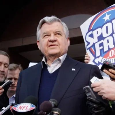 Jerry Richardson Net Worth