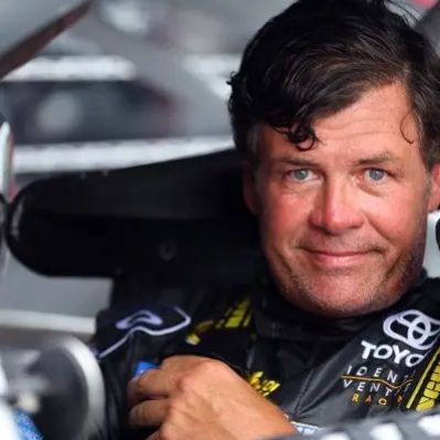 Michael Waltrip Net Worth