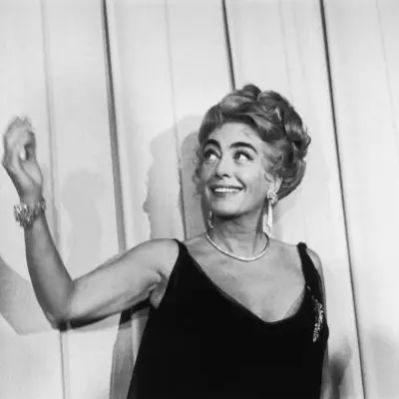 Joan Crawford Net Worth