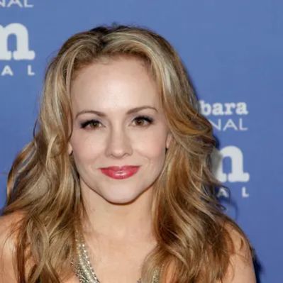 Kelly Stables Net Worth