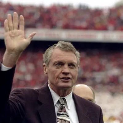 Tom Osborne Net Worth