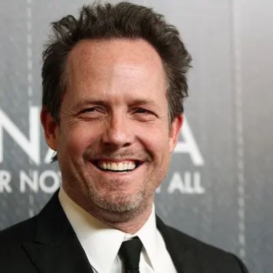 Dean Winters Net Worth