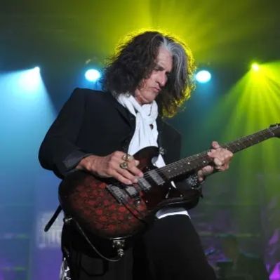 Joe Perry Net Worth