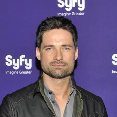 Warren Christie Net Worth