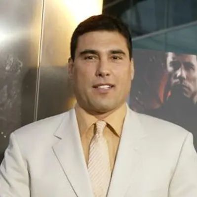 Eduardo Yáñez Net Worth