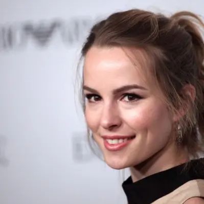 Bridgit Mendler Net Worth