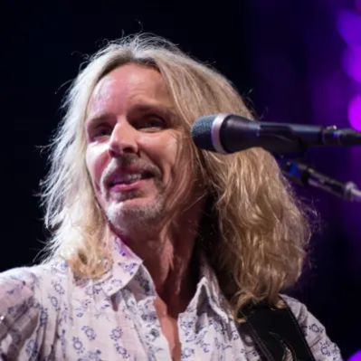 Tommy Shaw Net Worth