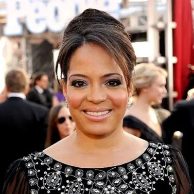 Luna Lauren Velez Net Worth