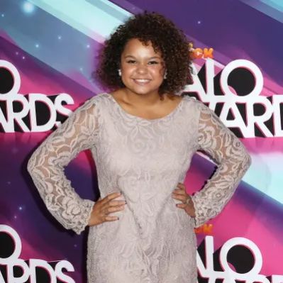 Rachel Crow Net Worth