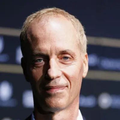 Dan Gilroy Net Worth