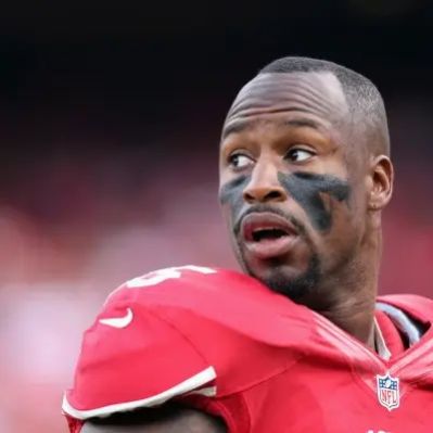 Vernon Davis Net Worth