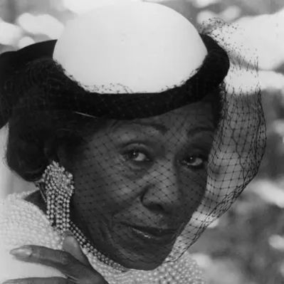 Helen Martin Net Worth