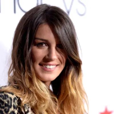 Shenae Grimes Net Worth