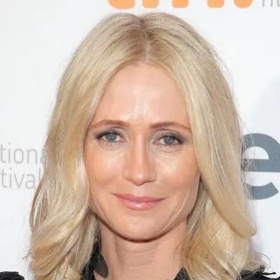 Kelly Rowan Net Worth