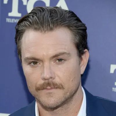 Clayne Crawford Net Worth